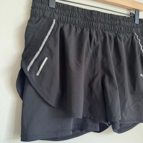 Puma Women's Shorts Size Large 2 in 1 Black Running Athletic Biker 5' - Picture 3 of 10